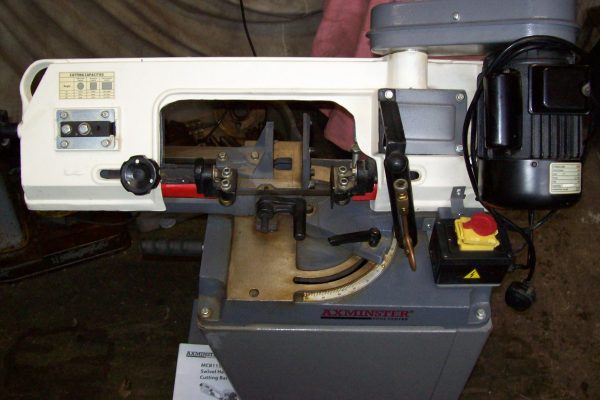 Axminster horizontal metal cutting bandsaw - Image 2