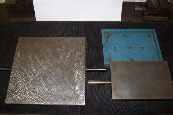 Small suface plates